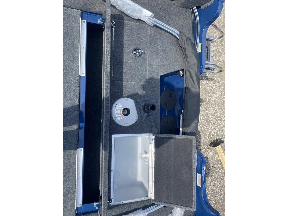 2025 Other Excursion 166 Dc alt