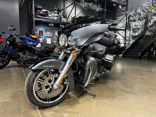 Harley-Davidson FLHTK Electra Glide Ultra LimitedFLHTK 2021