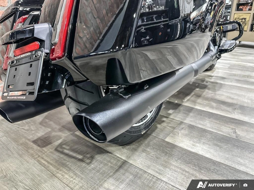 2026 Harley-davidson Road Glide alt