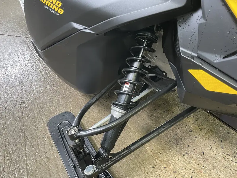 Ski-Doo Grand Touring Sport 900 ACE 2026