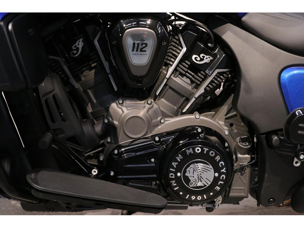 2026 Indian Motorcycle Pursuit Dark Horse 112 & Powerband Audio alt