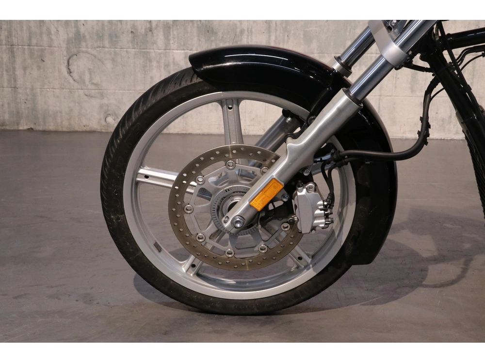 Honda Vt1300 2010 alt