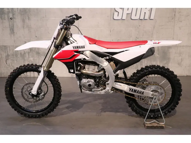 2026 Yamaha YZ450F 70E ANNIVERSAIRE thumbnail 3
