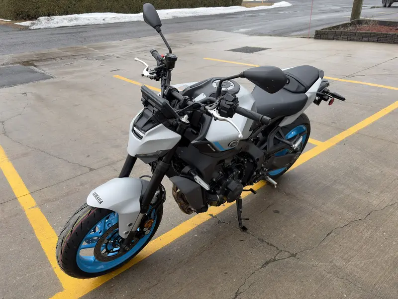 2026 Yamaha MT-09 thumbnail 7