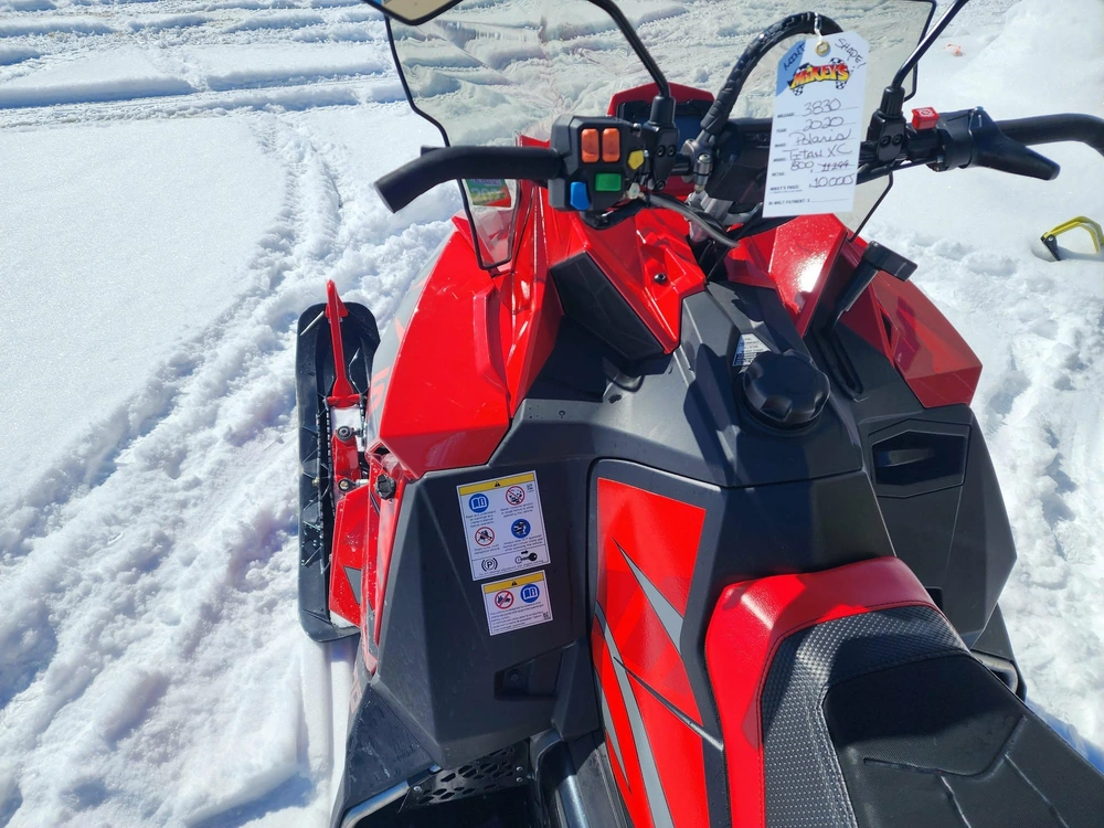 2020 Polaris Titan Xc 800 alt