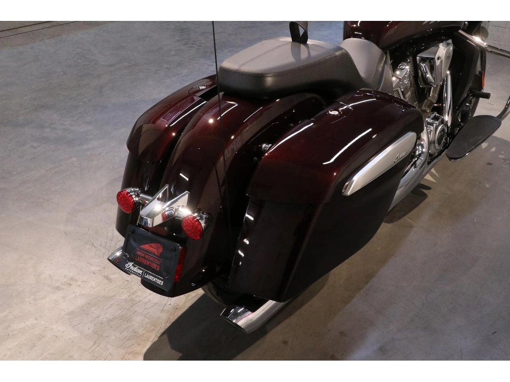 2026 Indian Motorcycle Challenger Limited alt