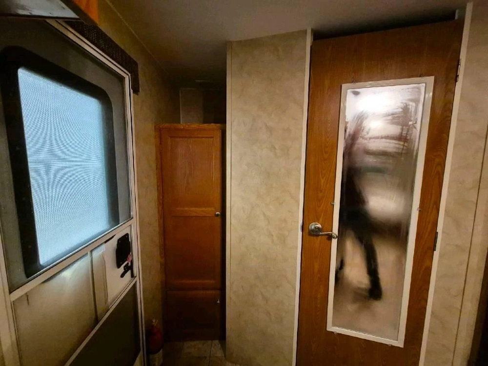 Sunset Park Rv Ez Traveler 21le 2010 alt