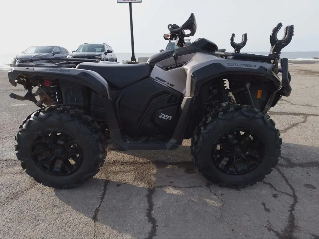 Can-Am OUTLANDER XT 700 2024 - outlander xt 700