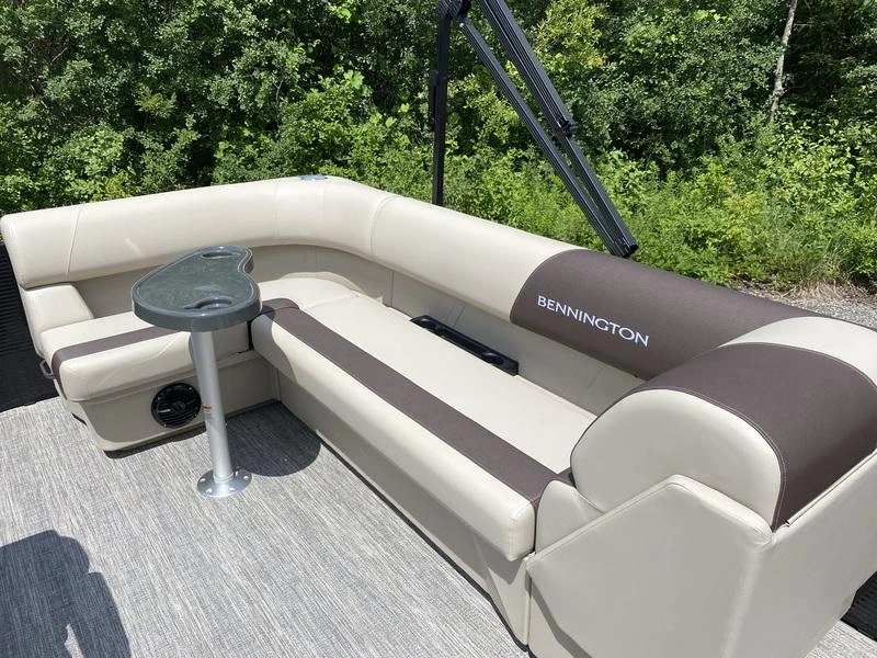 2026 Bennington Marine 20s Cruise alt