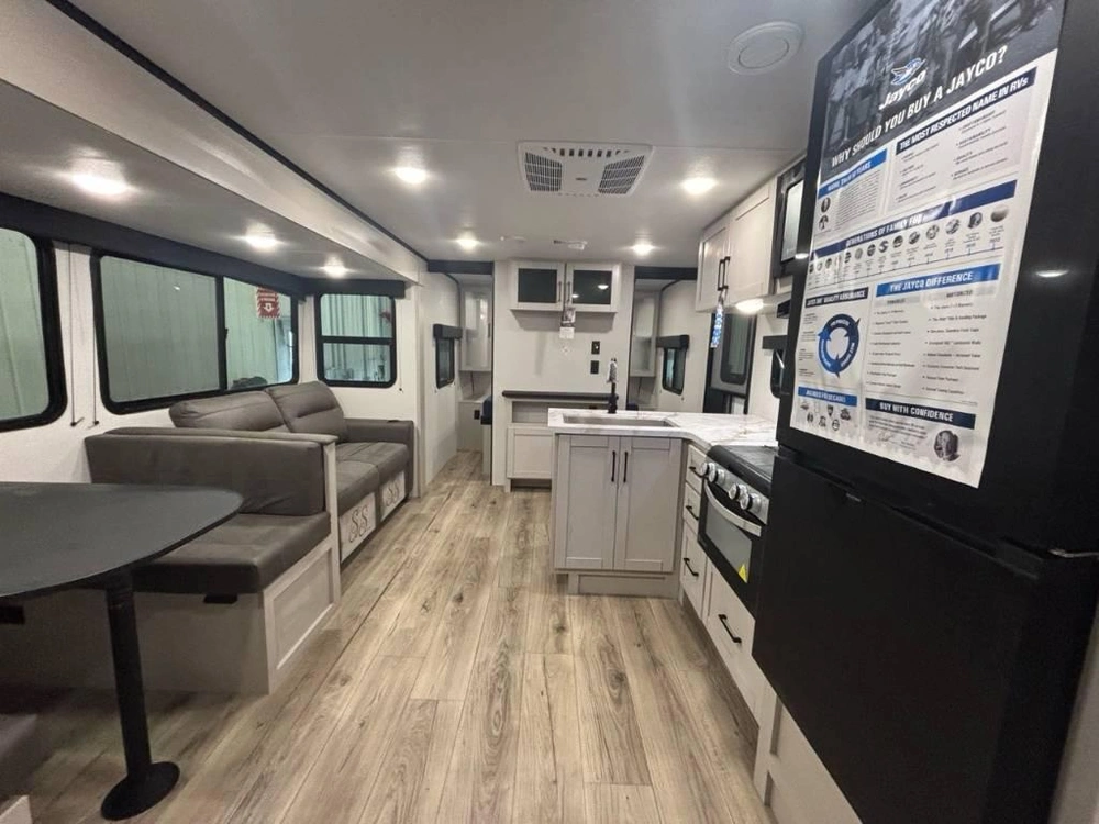 Jayco Jay Feather 26bhsl 2026 alt