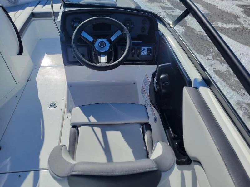 Yamaha Ar190 2025 alt