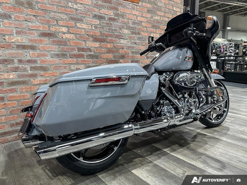 2026 Harley-davidson Street Glide alt