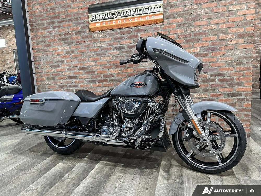 2026 Harley-davidson Street Glide alt
