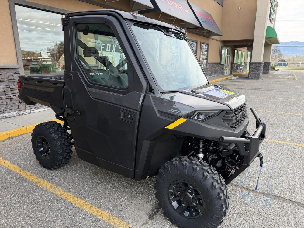 2026 Polaris Ranger 1000 Cab alt