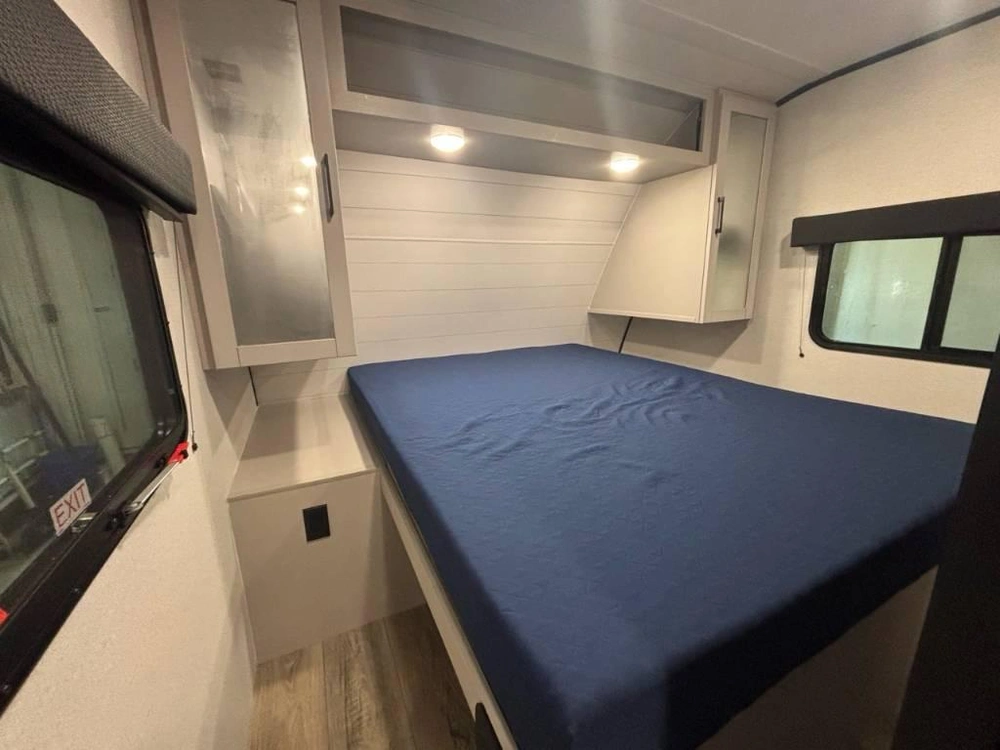 Jayco Jay Feather 26bhsl 2026 alt