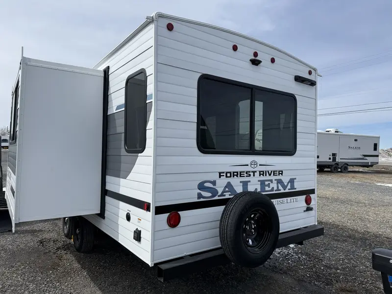 2026 Salem 24RLXL