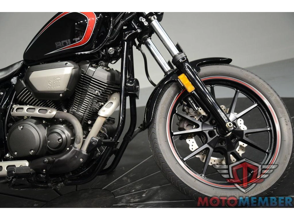 2015 Yamaha Bolt™ R-spec alt