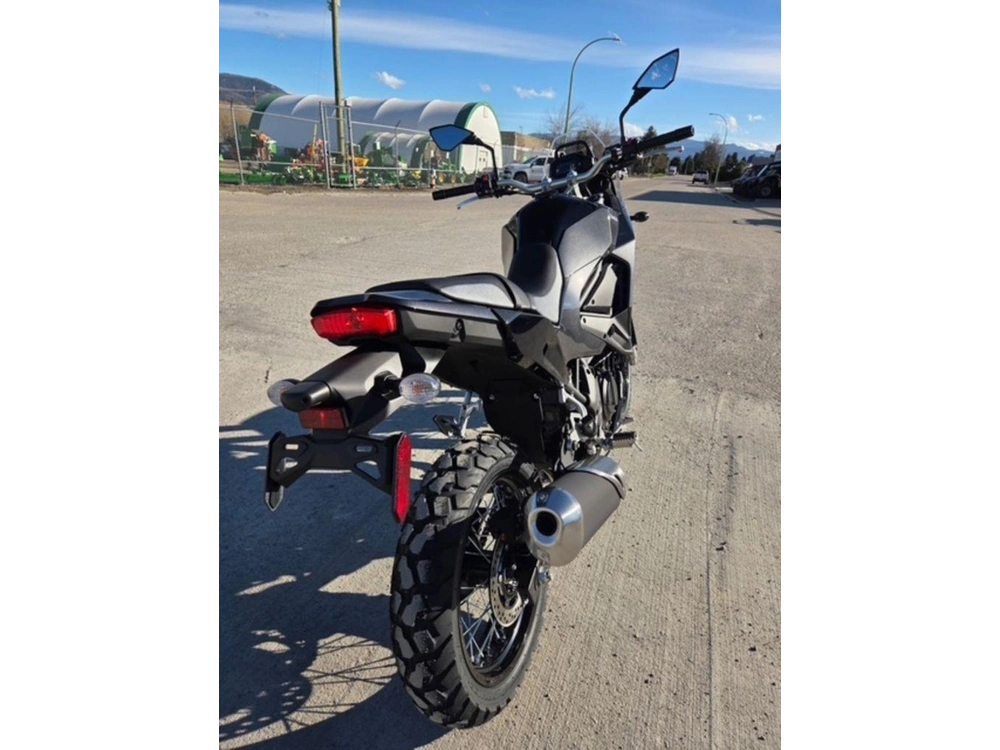 2026 Kawasaki Kle500 alt