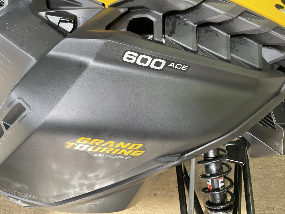 Ski-doo Grand Touring Sport 600 Ace 2026 alt