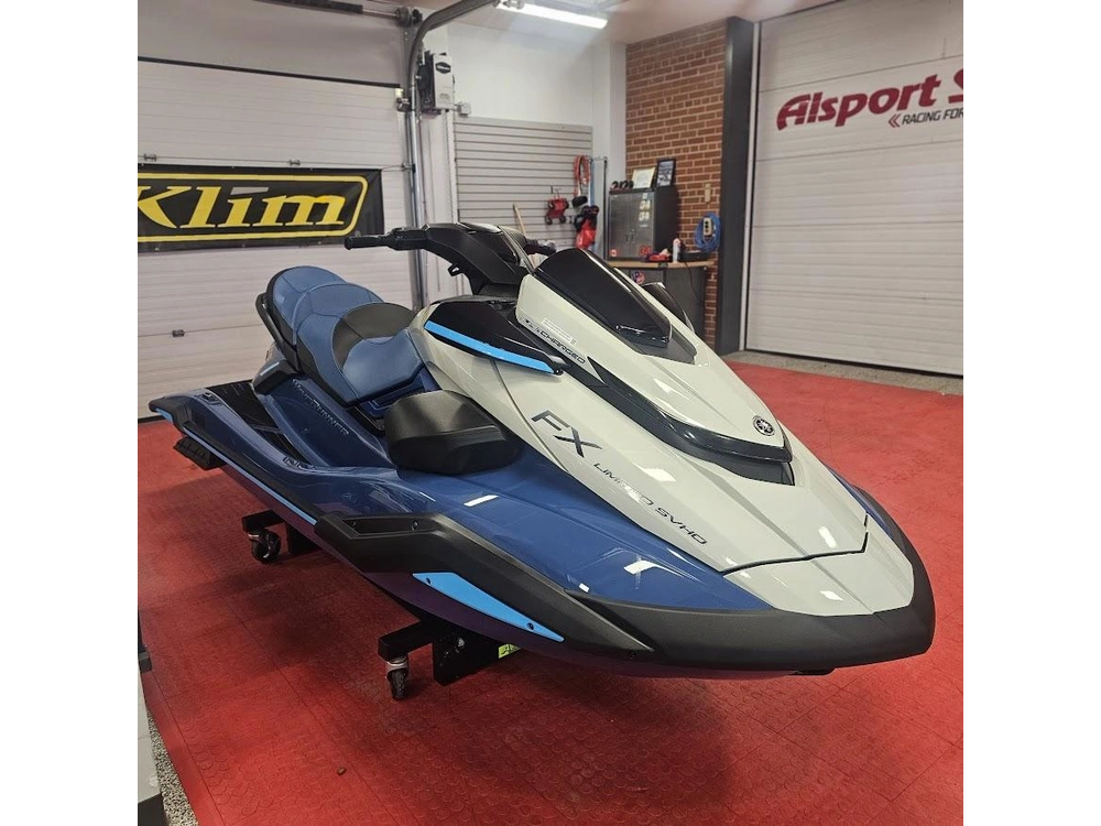 2025 Yamaha Fx Limited Svho alt