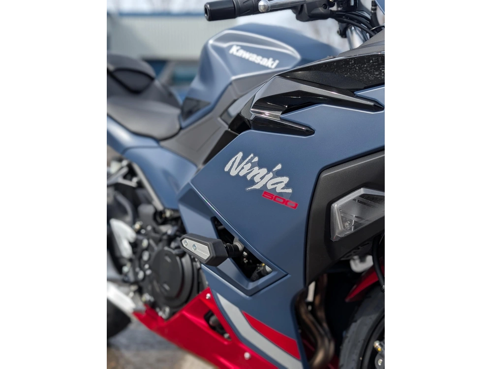 2026 Kawasaki Ninja 500 Se Bleu 🎯 Sport 500cc A2 Débutant Comparatif R3 Cbr500 Performance 🟢 alt