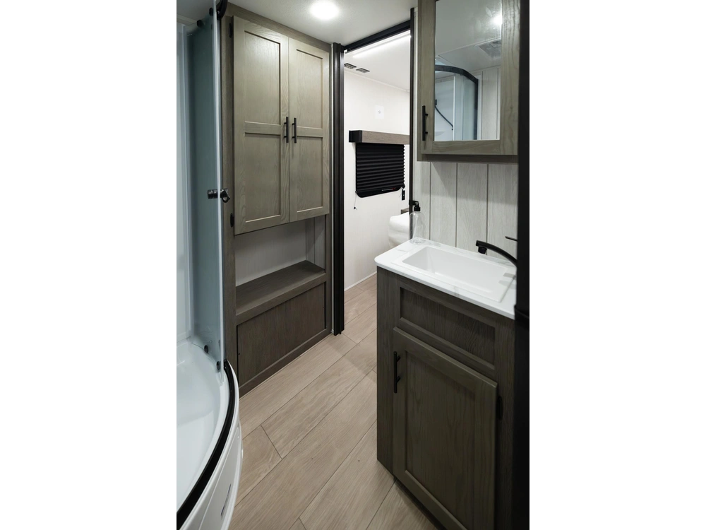 Alpha Wolf 26rl 2026 alt