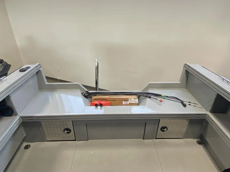 2026 Smoker-craft 18 Phantom X2 alt