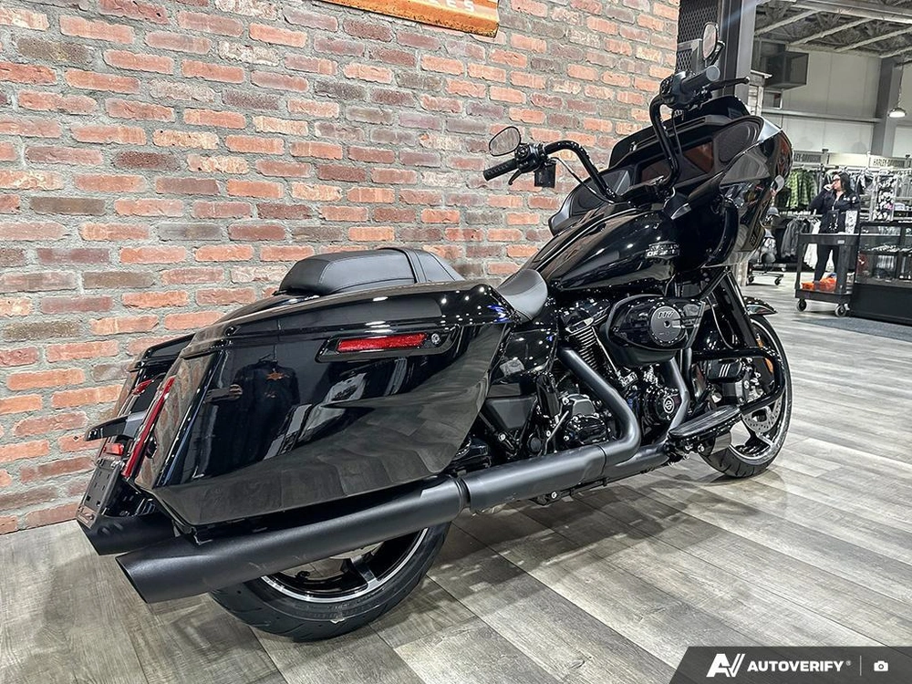 2026 Harley-davidson Road Glide alt