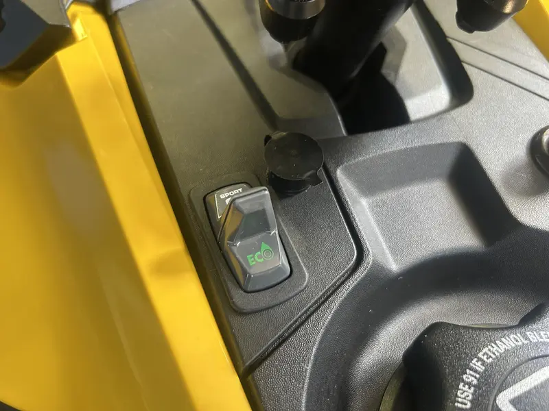 Ski-Doo Grand Touring Sport 600 ACE 2025