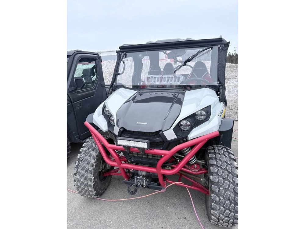 2023 Kawasaki Teryx 4 alt