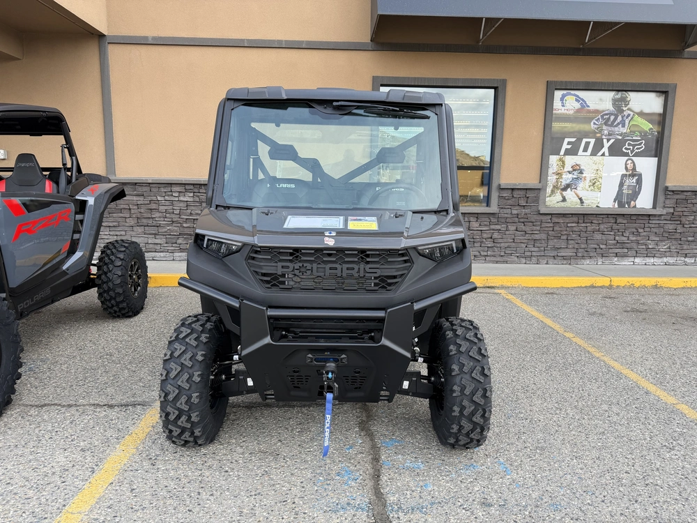 2026 Polaris Ranger 1000 Cab alt