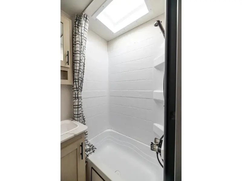 Coachmen Shasta I-5 Edition 530BQB 2026