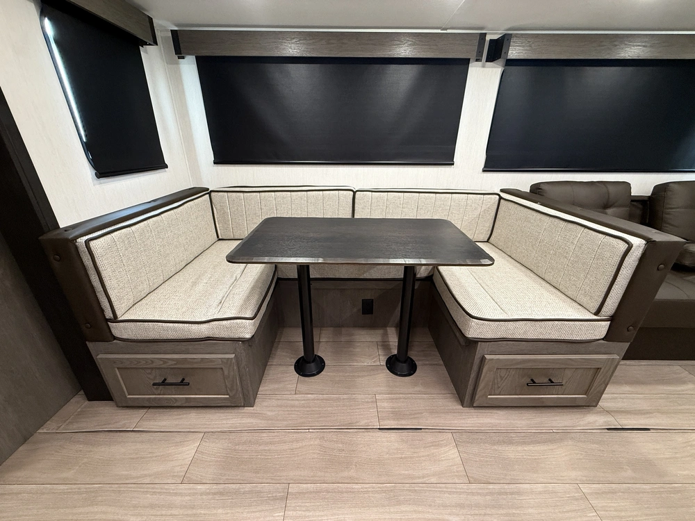 Alpha Wolf 280 Qbs 2026 alt