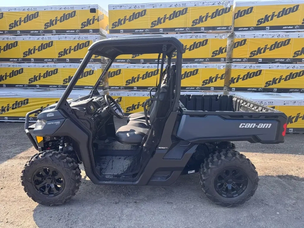 Can-am Defender Hd9 Xt 2026 alt