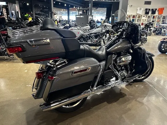 Harley-Davidson FLHTK Electra Glide Ultra LimitedFLHTK 2021