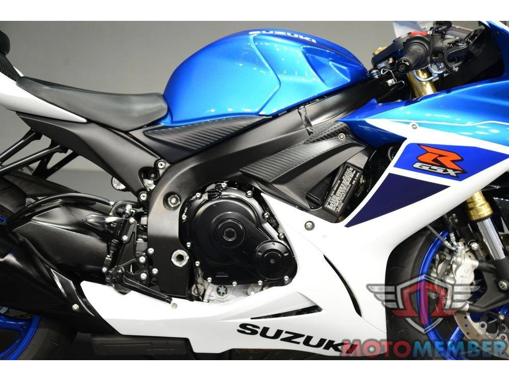 2024 Suzuki Gsx-r750z alt