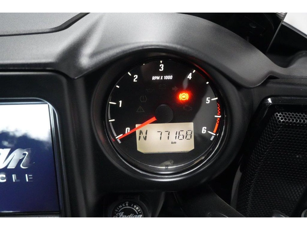 Indian Motorcycle Roadmaster Dark Horse 2023 alt