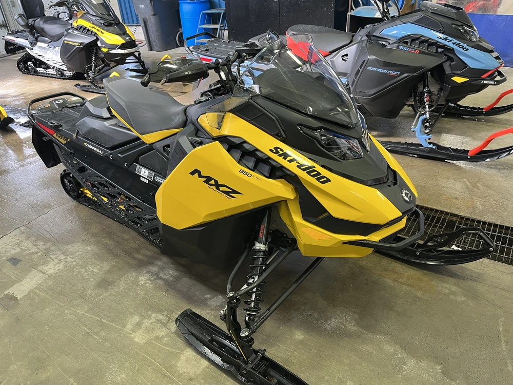 Ski-doo Mxz Blizzard 850 Etec 129" 2025 alt