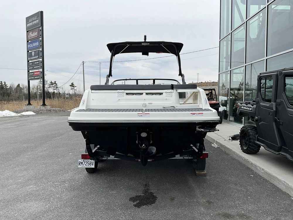 2021 Bayliner Vr6 alt