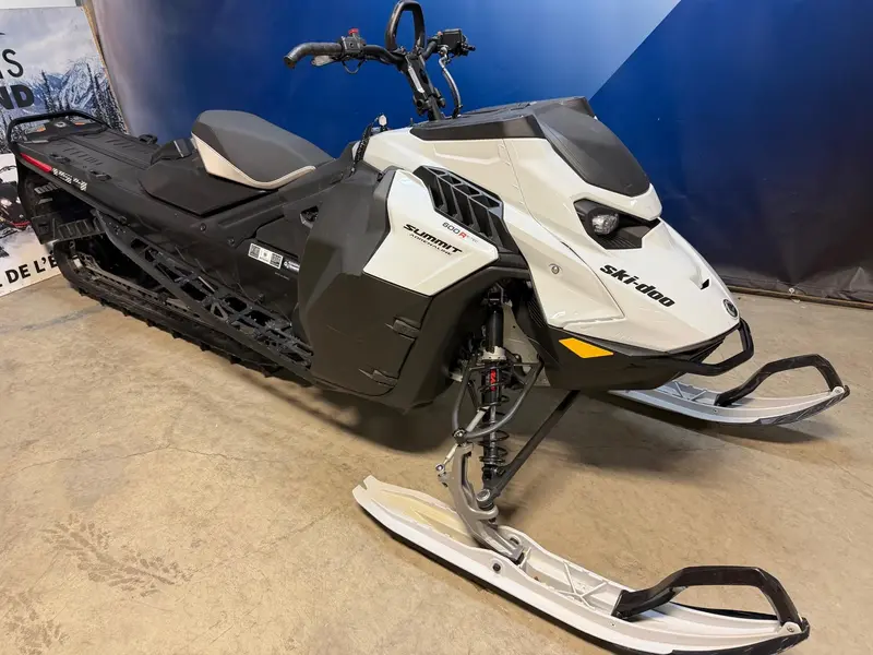 Ski-Doo Summit Adrenaline 154 600R ETec 2026