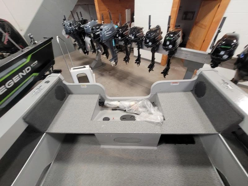 2023 Smoker-craft Osprey 162 alt