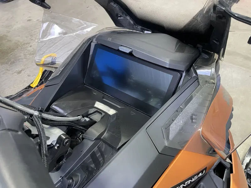 2025 Ski-Doo Grand Touring LE 900 ACE Turbo R