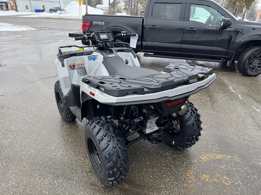 Polaris Sportsman 570 Ghost Gray 2026 alt