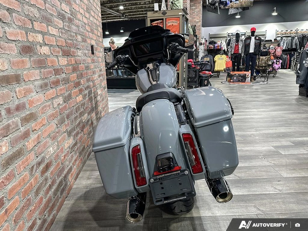 2026 Harley-davidson Street Glide alt