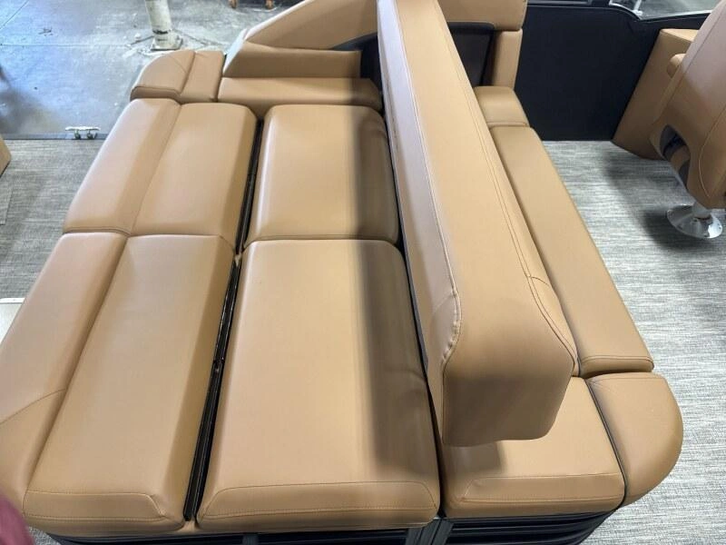 Bennington Marine 22 M Swingback 3t Noir 2026 alt