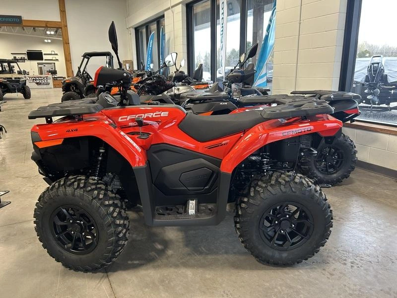 2026 Cfmoto Cforce 500 alt