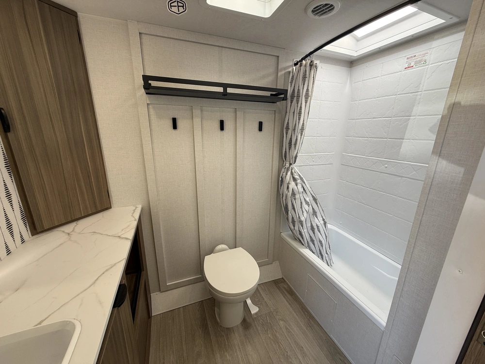 2026 Salem 25ice alt