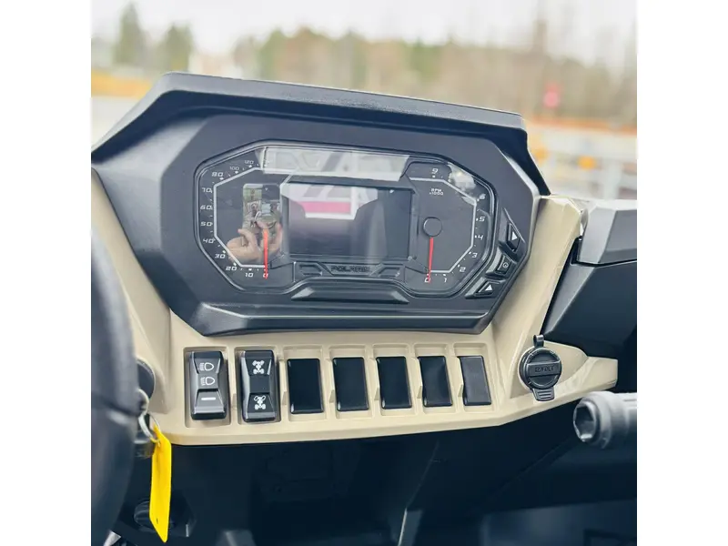 2026 Polaris RZR XP 1000 SPORT Z26NES99A6 thumbnail 9