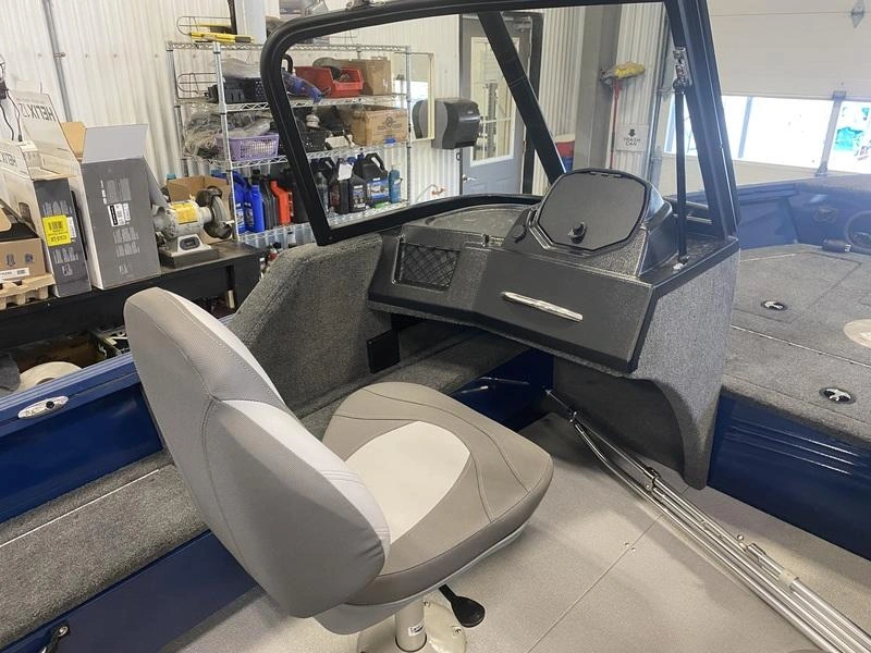 2025 Smoker-craft Excursion 166 Dc Pro alt