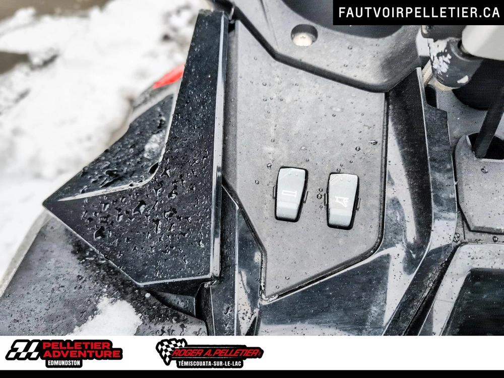 Ski-doo Summit X 800r Etec 2015 alt